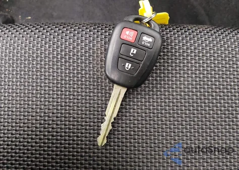 2017 Toyota 86 из США, поврежденный, VIN JF1ZNAA14H8701682